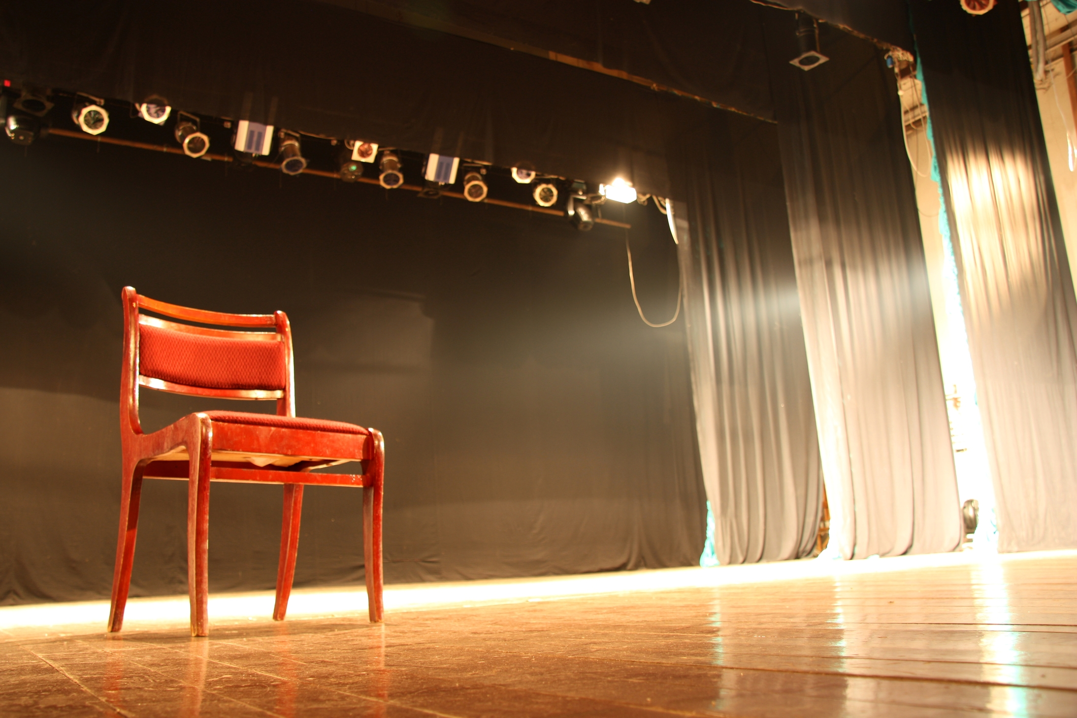 The stage is waiting for you at the English Theatre Club in Paris rune by Drama Ties Theatre Company